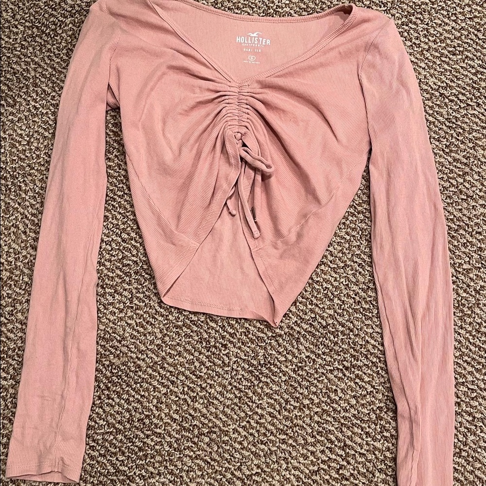 Hollister spring crop top